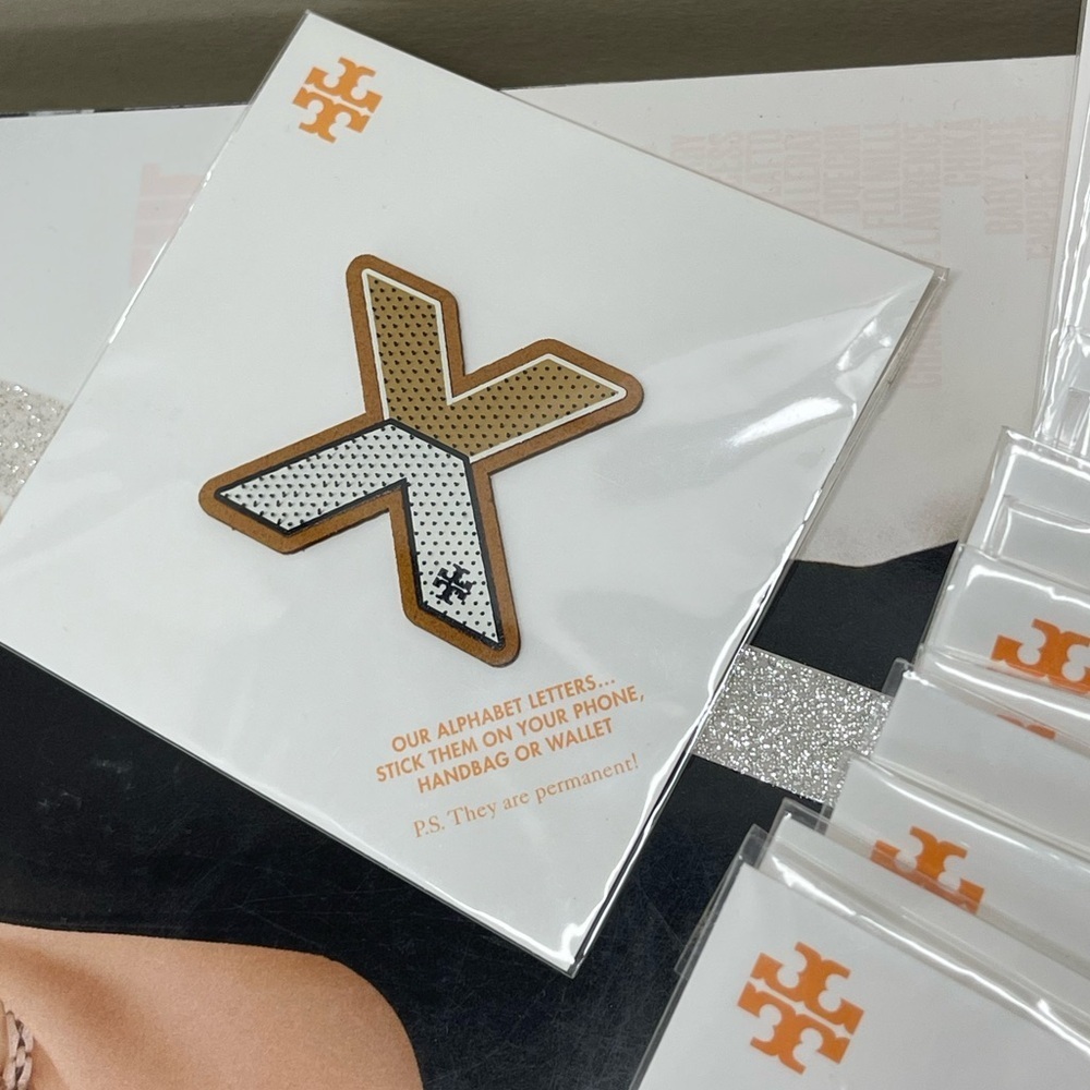 (new+tag) Tory Burch alphabet letter “X” stick them on phone, handbag or wallet